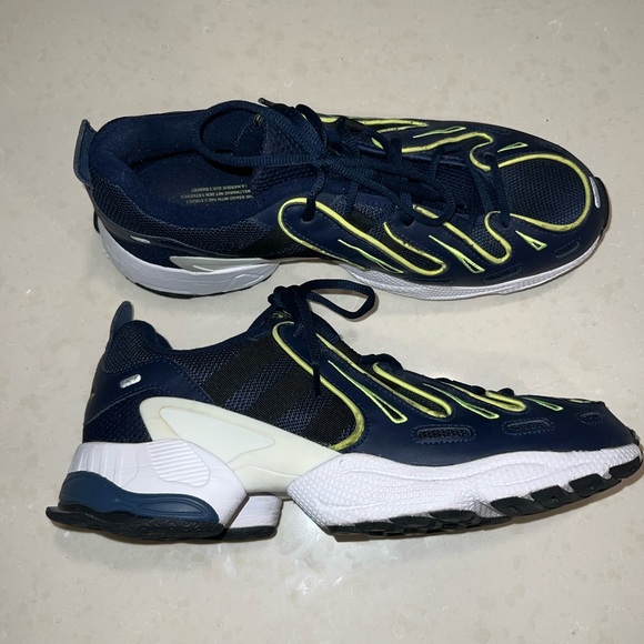 adidas EQT Gazelle in collegiate navy - Picture 3 of 8